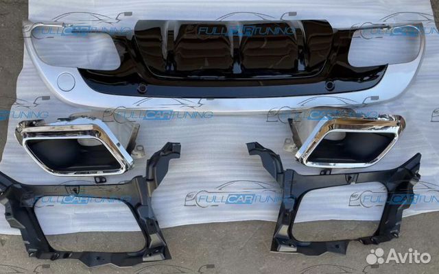 Диффузор заднего бампера Range Rover Velar