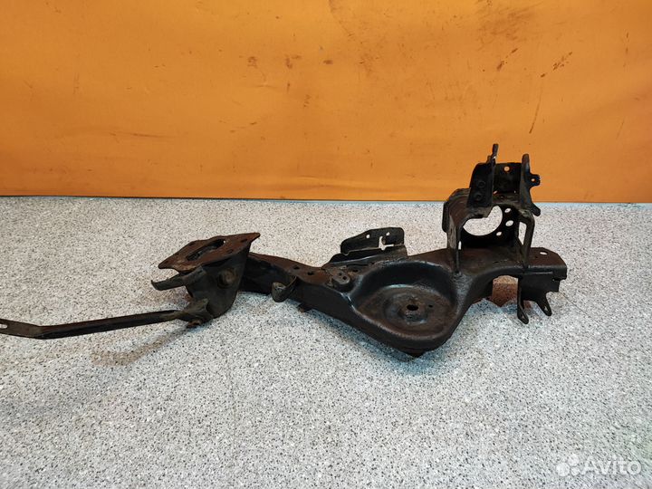 Рычаг задний правый Nissan Qashqai J10