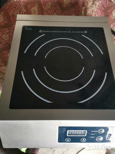 Плитка индукционная настольная