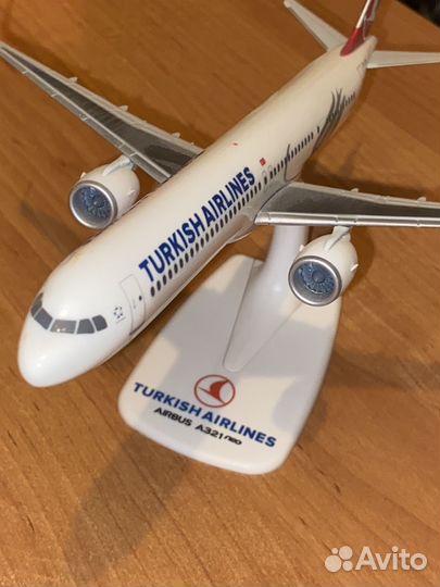 Модель самолета Airbus a321neo Turkish Airlines