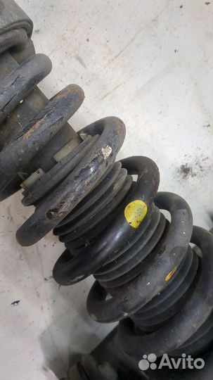 Амортизатор подвески Porsche Cayenne, 2006