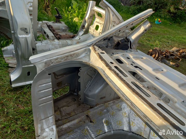 Панель кузова задняя Ford Focus 2 седан, дорестайл