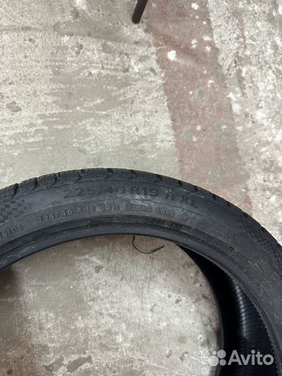 Continental ContiWinterContact TS 860 225/40 R19 и 255/35 R19 96H