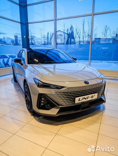 Changan UNI-V 1.5 AMT, 2023