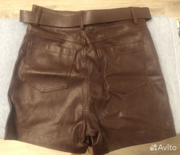 Шорты из эко кожи