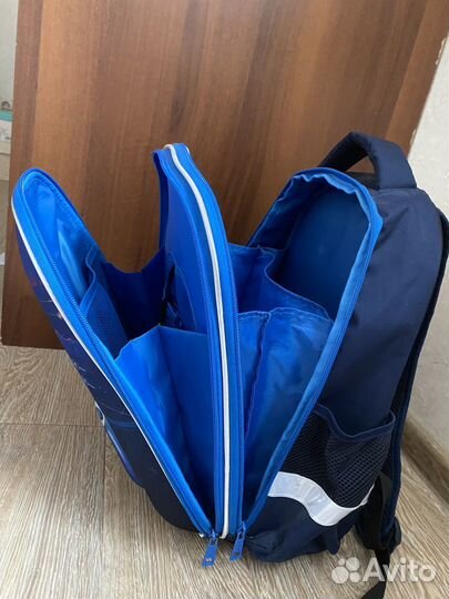 Школьный рюкзак