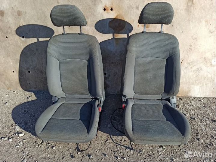 Сиденья Nissan Almera Classic QG16 2006