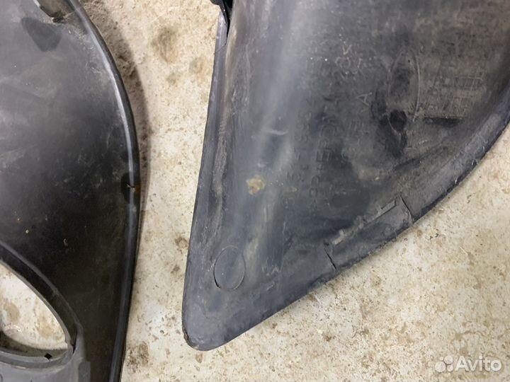 Накладки противотуманных фар Ford Focus 2