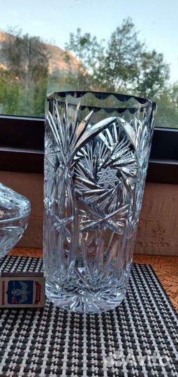 Хрустальная ваза,конфетница,графин