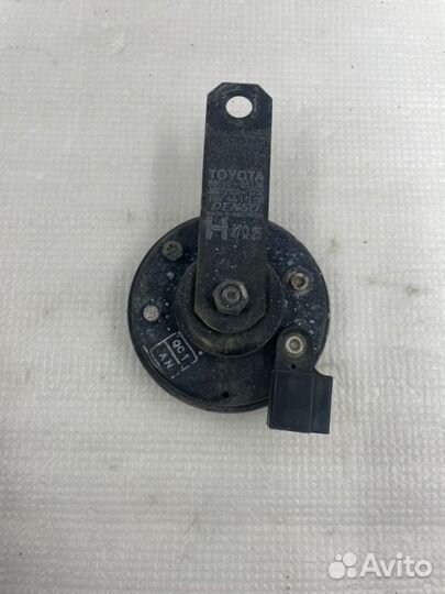 Сигнал звуковой передний правый Toyota Camry
