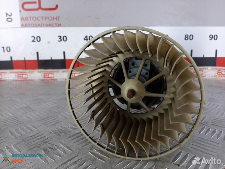 Моторчик печки BMW 5 E39 1998 64118372183