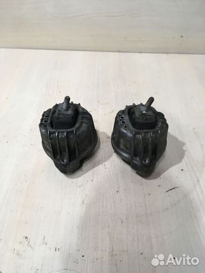 Опора двигателя BMW 3 Е90 22116768852