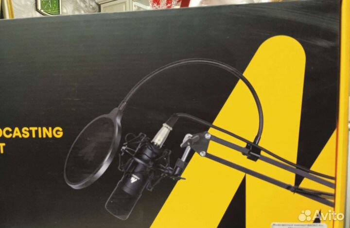 Микрофон профессиональный