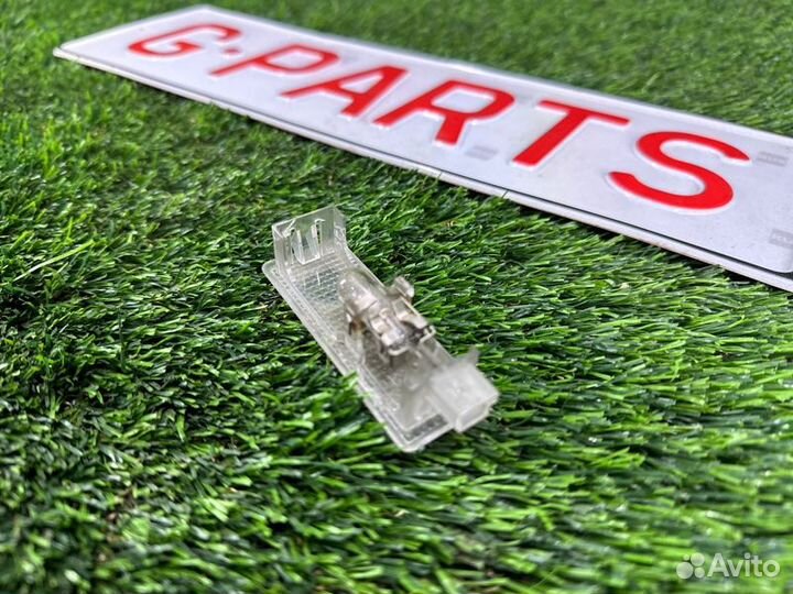 Плафон подсветки салона Bmw 7 E66 N62B48 2005