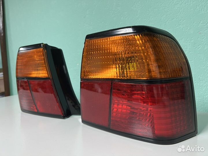 Задние фонари Toyota Camry sv40