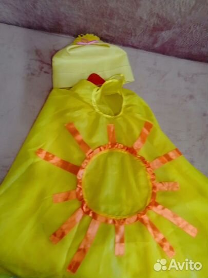 Карнавальные костюмы (попугай и др.)