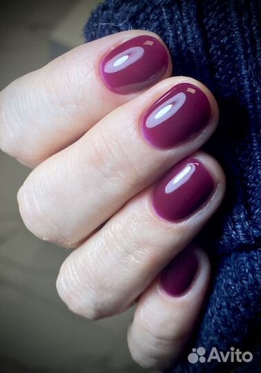 Маникюр (ознакомитесь с прайсом)