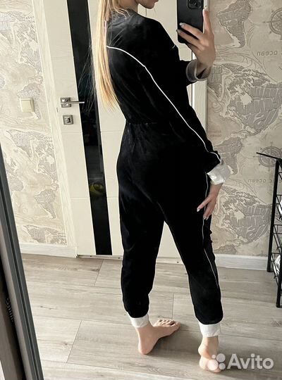 Замшевый костюм (комбенизон)