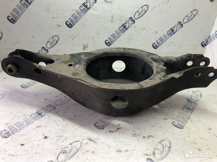 Рычаг задний правый нижний Nissan Murano Z50