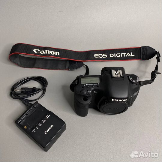 Зеркальный фотоаппарат Canon EOS 7D Body