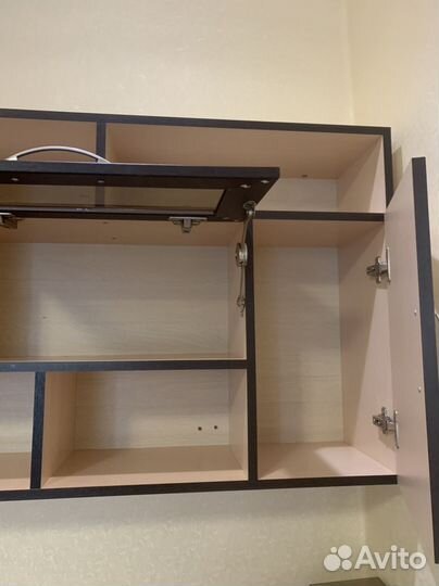 Полка настенная навесная