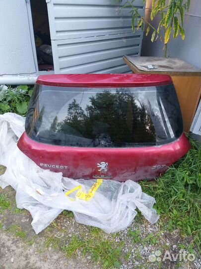 Дверь багажника пежо 307