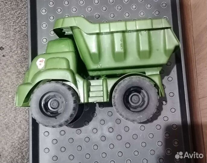 Игрушка для мелкой моторики рук. Грузовичек. Лошад