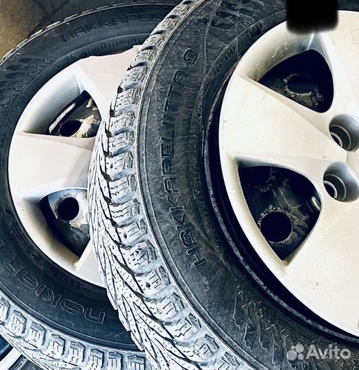 Nokian Tyres Hakkapeliitta 9 195/65 R15