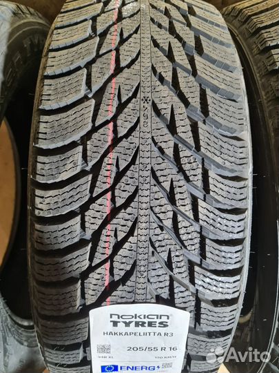 Nokian Tyres Hakkapeliitta R3 205/55 R16 94