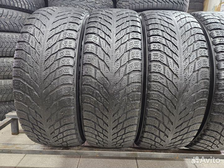 Nokian Tyres Hakkapeliitta R3 SUV 215/65 R16 102R