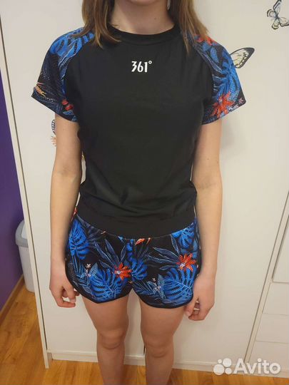 Костюм для серфинга