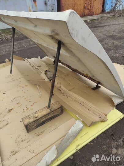 Спойлер для Ман Ле