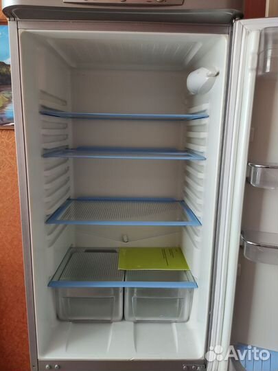 Холодильник indesit