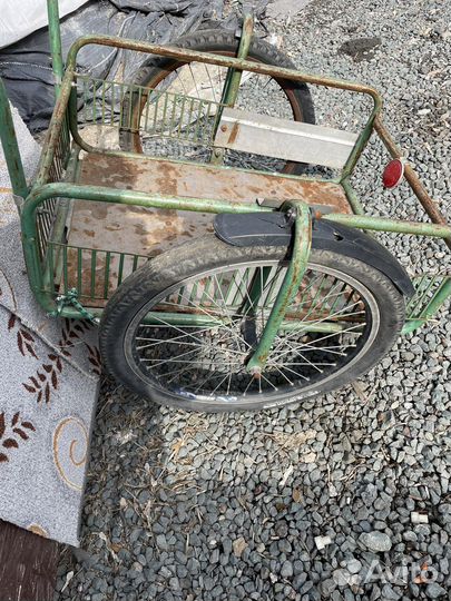 Велоприцеп пчелка