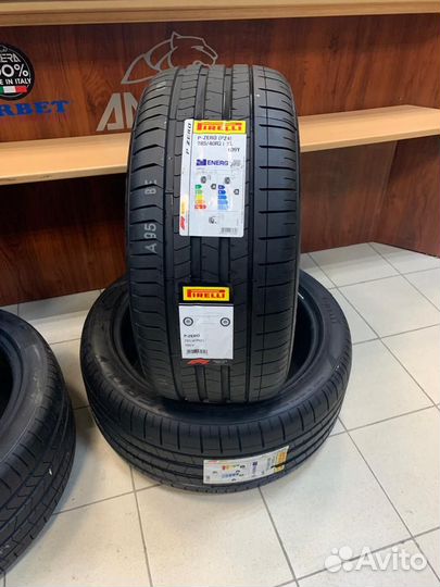 Pirelli P Zero Sports CAR 285/40 R21 109Y