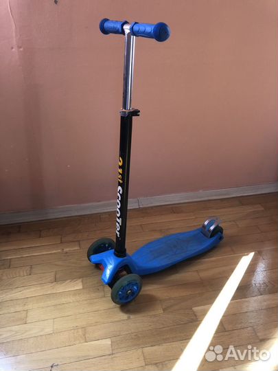 Самокат детский на 3-7 лет