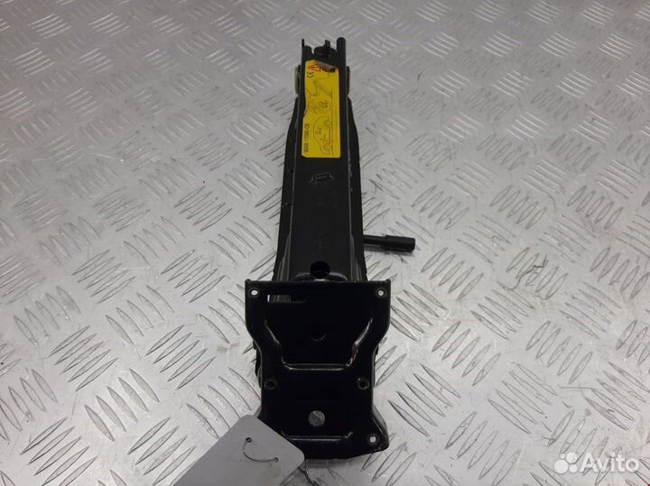 Домкрат для Ford Focus 1 1230699