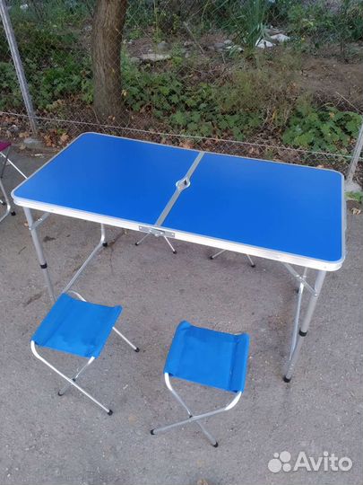 Складной туристический стол со стульями