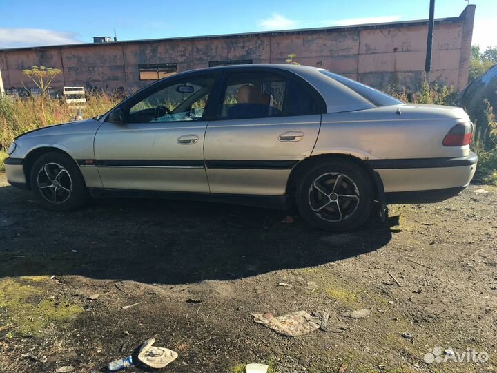 Опель Омега Б кузов по частям