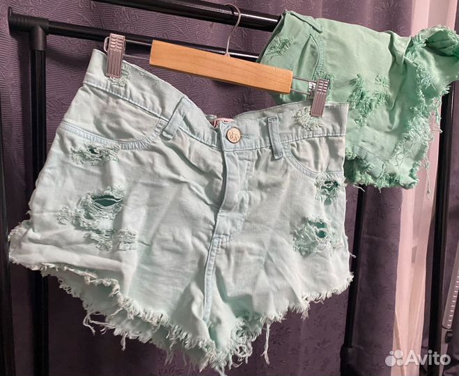 Шорты женские