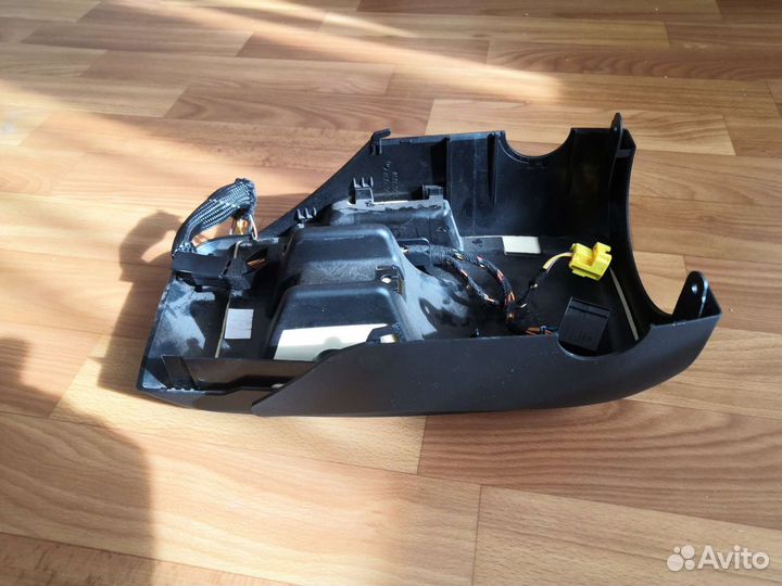 Кожух рулевой колонки Audi A6 A7 нижний