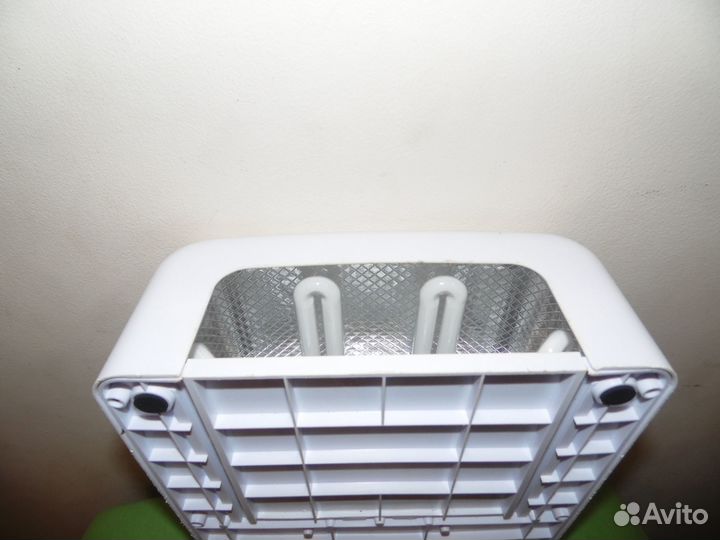 Лампа для сушки ногтей DRY light