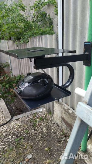 Кронштейн для телевизора