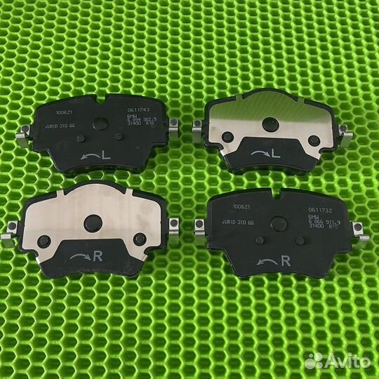 Передние тормозные колодки BMW G20 G30 G01 G02