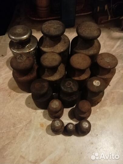 Гири весовые СССР 2 кг 1 кг 0.5 кг 0.2кг
