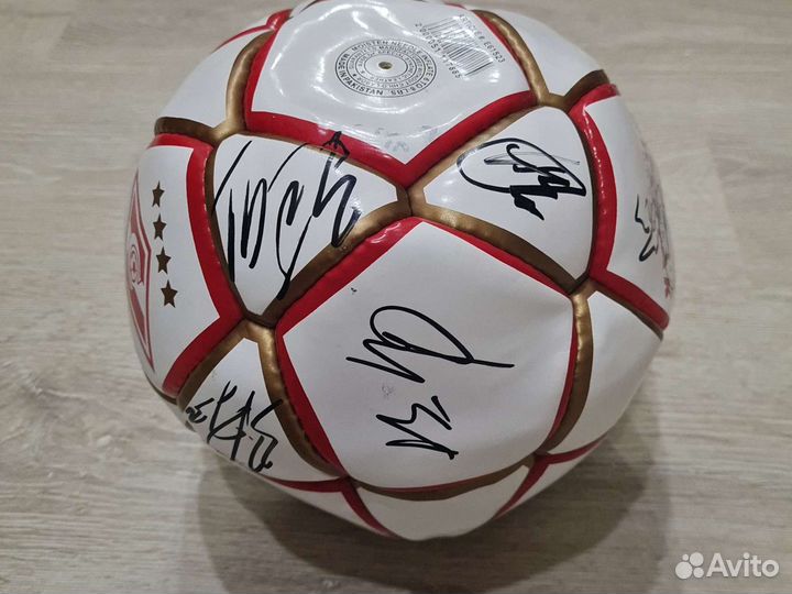 Футбольный мяч футбольного клуба спартак москва