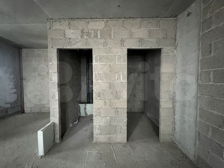 2-к. квартира, 65 м², 2/8 эт.