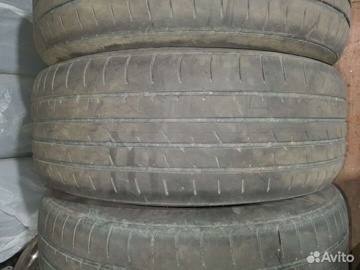 Kumho Crugen HP91 235/55 R19