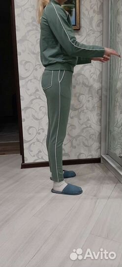 Костюм спортивный