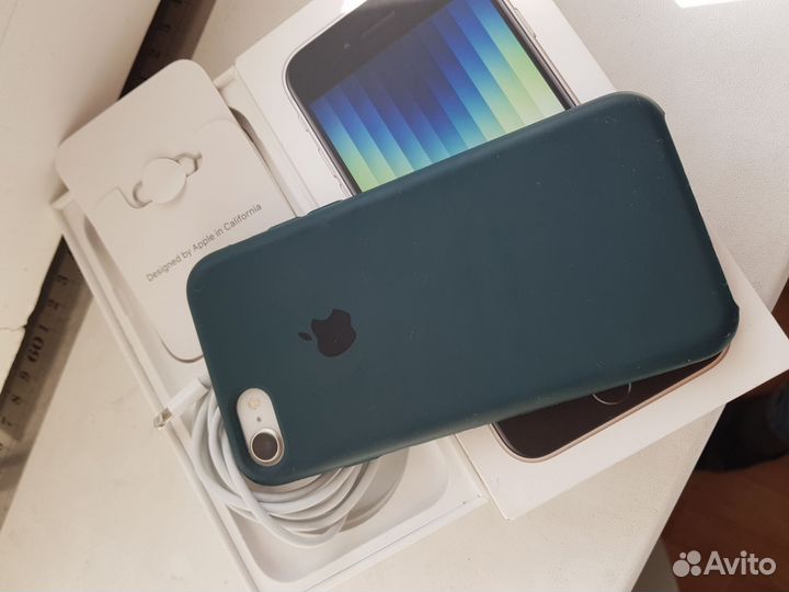 iPhone SE 3 2022 64gb